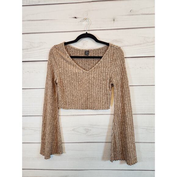 Shein Women's‎ Tan Solid Long Sleeve V-Neck Cropped Pullover Sweater Size Medium - Picture 1 of 6